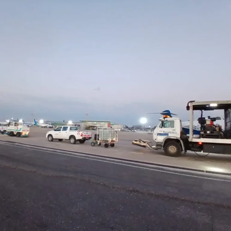 Trabajos de descontaminación de pistas en aeropuerto de Córdoba8