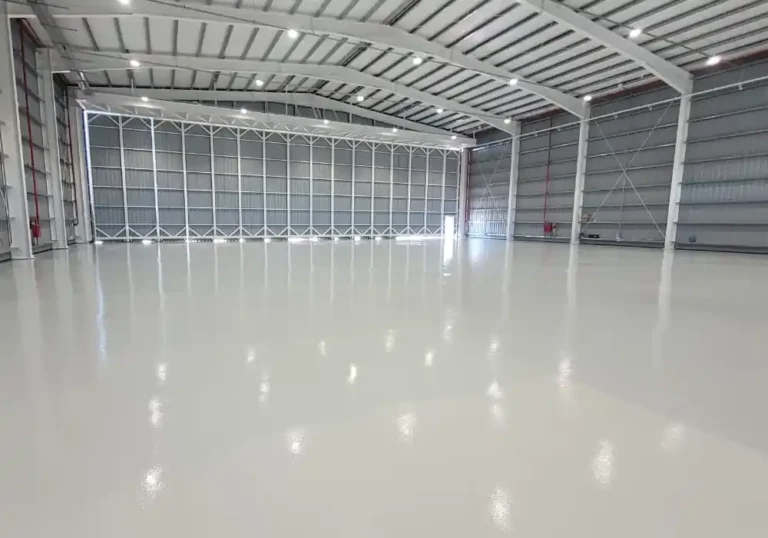 Pintura del piso de Hangar en Aeroparque Jorge Newbery13