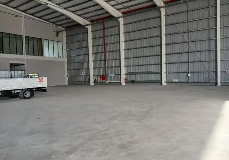 Pintura del piso de Hangar en Aeroparque Jorge Newbery18